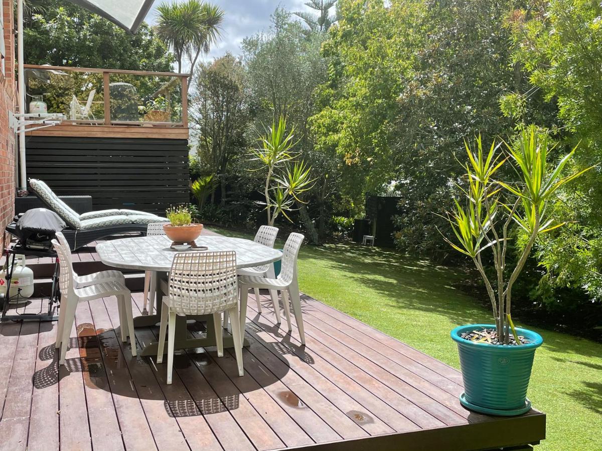 Whitby Studio - Mairangi Bay Beach Auckland Exterior foto